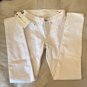 Rag and Bone Midrise Legging Jean size 26